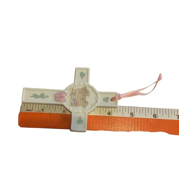 Vtg Precious Moments Enesco Love Is The Best Gift Cross Ornament Jesus 4.25" - Picture 6 of 6